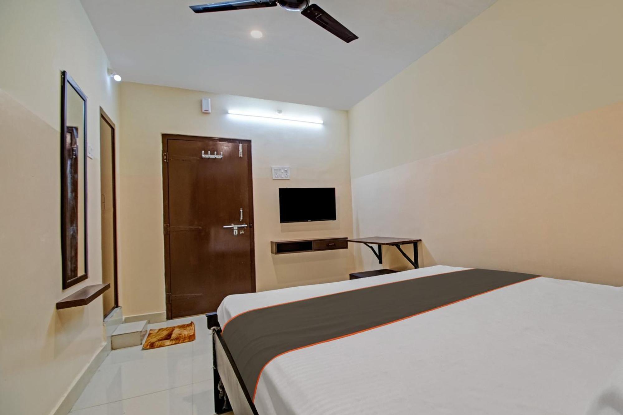 Hotel O Rsd Grand Gunadala Ngoại thất bức ảnh